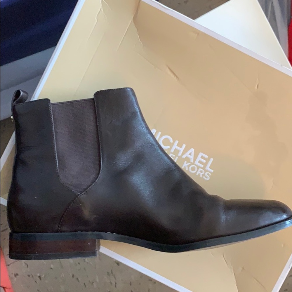 Michael Kors Brown Chelsea Boots